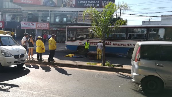 Funcionaria municipal muere tras ser arrollada - ADN Paraguayo