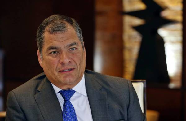 Correa llama “traidor” a Lenín Moreno tras la detención de Assange » Ñanduti