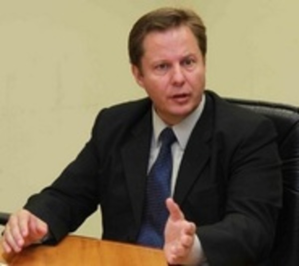 Alberto Martínez Simón es elegido como nuevo ministro de la Corte - Paraguay.com