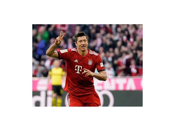 Coman y Lewandowski se pelean en entrenamiento del Bayern