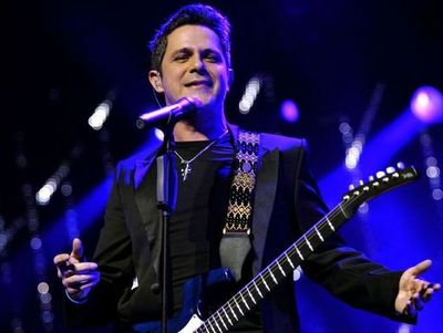 Alejandro Sanz: “El 'Corazón partío' siempre está presente en mí” - Espectaculos - ABC Color