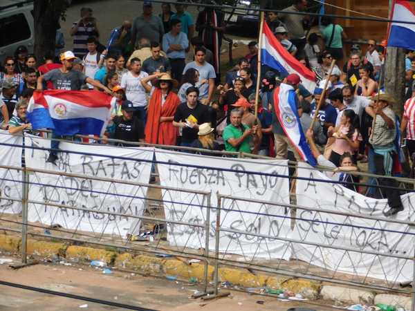 Llaman a manifestación por suspensión de Payo Cubas