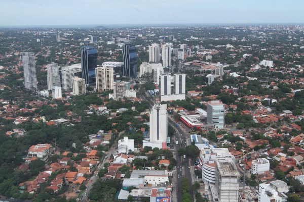 Ministro López resalta que Paraguay mantendrá crecimiento pese a situación regional | .::Agencia IP::.