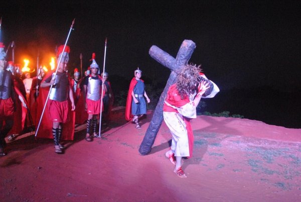 Desvíos por vía crucis en Luque | Paraguay en Noticias