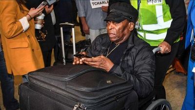 Pelé está estable y "sigue en observación" en un hospital de Sao Paulo » Ñanduti