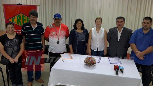 HABILITAN ESCUELA DE FÚTBOL DE SALÓN EN EL CREE.