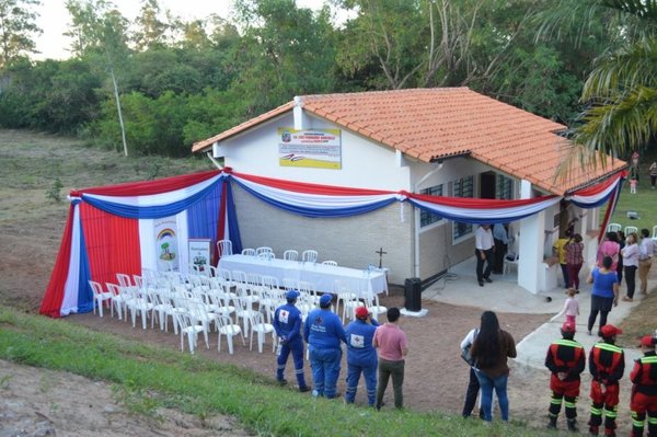 Dotan de aula hospitalaria a Instituto del Cáncer | Paraguay en Noticias