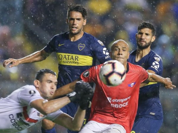 Triunfos de River y “Fla” - Edicion Impresa - ABC Color