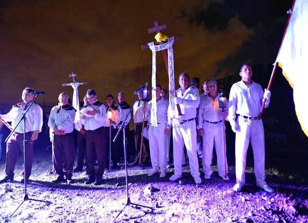Vía crucis es cada vez más realista en Semana Santa