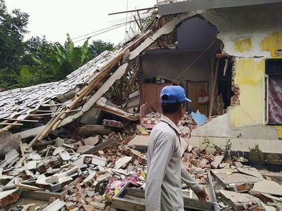 Terremoto de magnitud 6,8 sacude el este de Indonesia