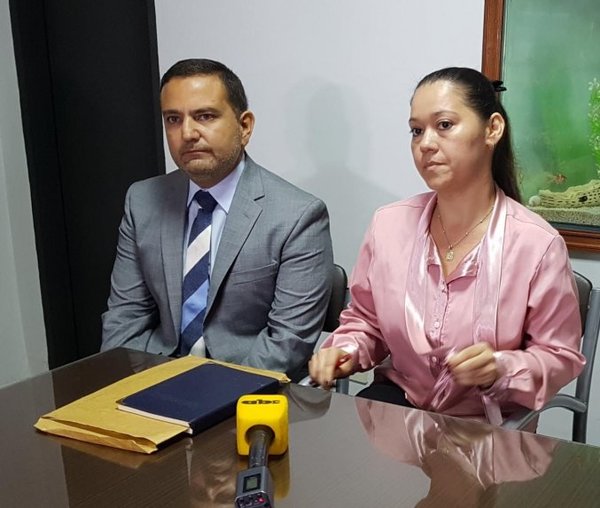 Niñera de oro: Quintana podría trabar inicio del juicio - Nacionales - ABC Color