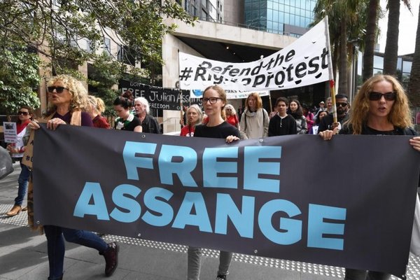 Assange teme ser condenado a décadas en prisión si es extraditado a EE.UU. - Internacionales - ABC Color