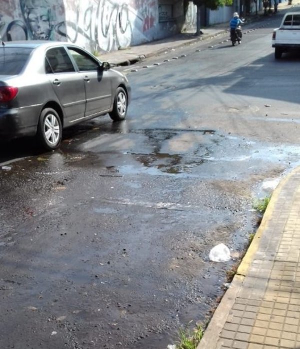 Inoperancia de la Essap - Cronicas Ciudadanas - ABC Color