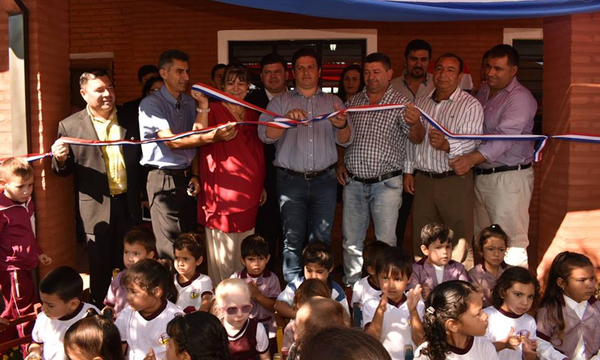 Habilitan obras en escuela Santa Teresita de Campo 9 – Prensa 5