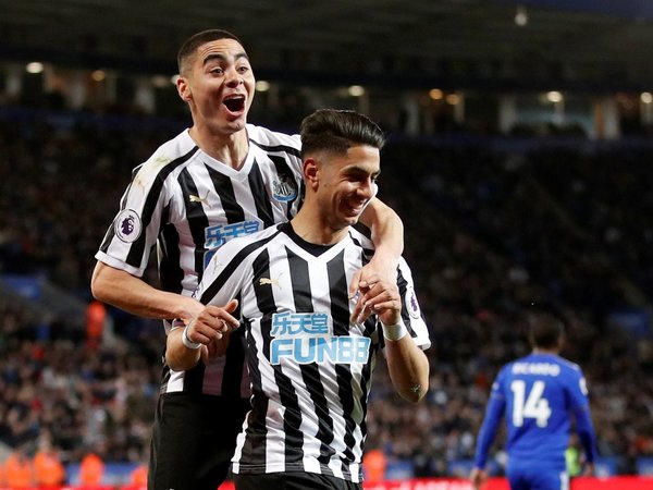 El Newcastle de Almirón se acerca a la salvación