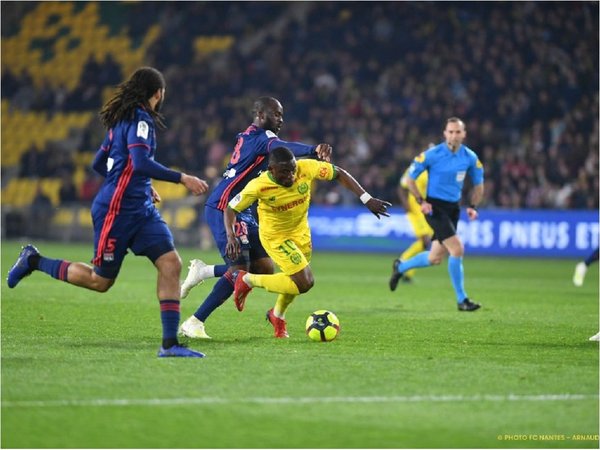 El Nantes acentúa la frustración del Lyon