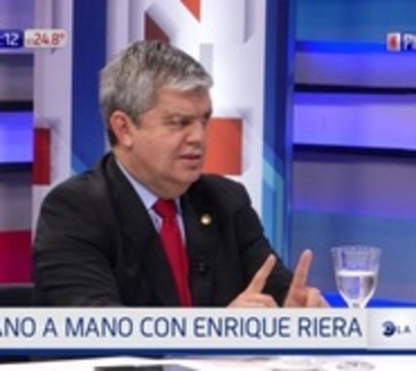Hay otro Paraguay "cansada del populismo y del circo", según Riera - Paraguay.com