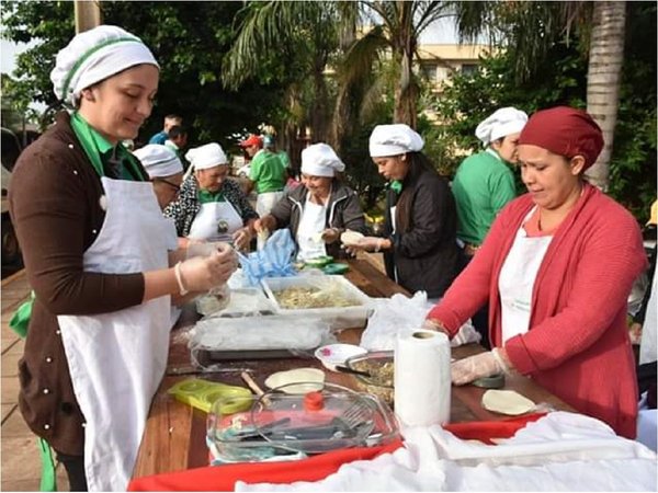 Exitosa feria de piscicultura y hortalizas en Itapúa