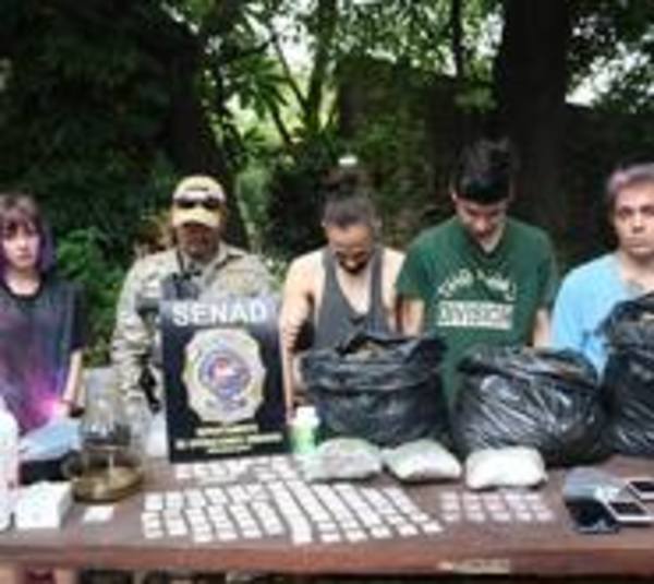 Desbaratan banda de traficantes de drogas en Asunción - Paraguay.com