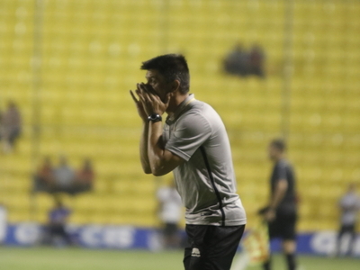 Guaraní y un triunfo que le permite escalar
