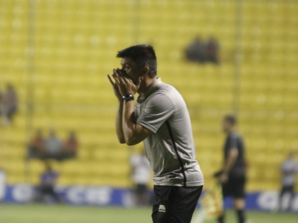 Guaraní y un triunfo que le permite escalar