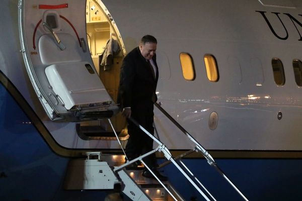 Secretario de Estado de EEUU llegó para reunirse con Abdo