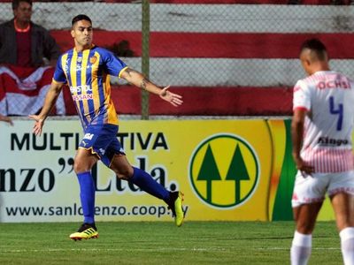 Luqueño golea y sale de zona roja
