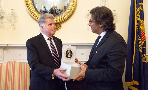 EE UU entrega a Argentina más de 40.000 documentos sobre dictadura militar » Ñanduti