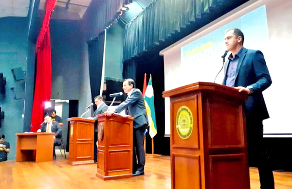 Prometen acabar con la corrupción de los Zacarías | Diario Vanguardia 08