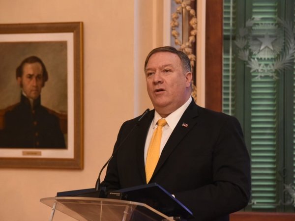 Pompeo destaca la democracia y el crecimiento económico del Paraguay