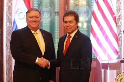 Mike Pompeo: traigo saludo de Trump al Paraguay