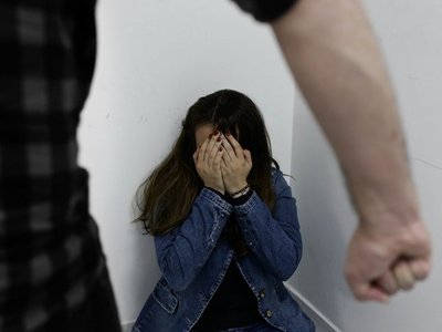 Decir adiós a la gente agresiva