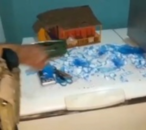 Desarticulan bodega que funcionaba como local de venta de cocaína - Paraguay.com