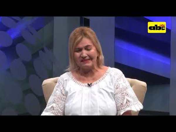 Un Mundo Alucinante: Entrevista a Carmen Cáceres - Tv - ABC Color