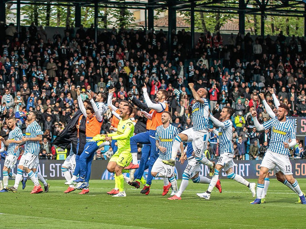 Juventus pierde ante Spal y posterga su festejo