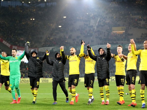 El Dortmund líder provisional en la Bundesliga
