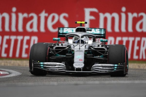 Bottas ganó la pole en China - Deportes - ABC Color