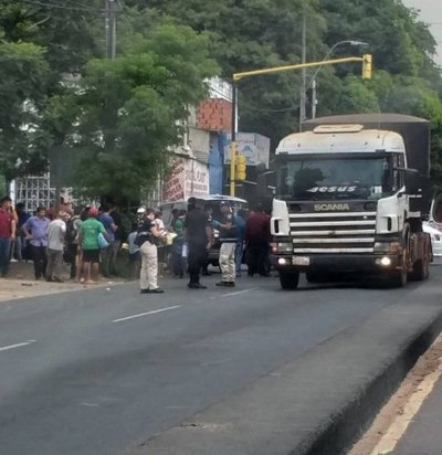 Choque fatal en Fernando de la Mora | Paraguay en Noticias
