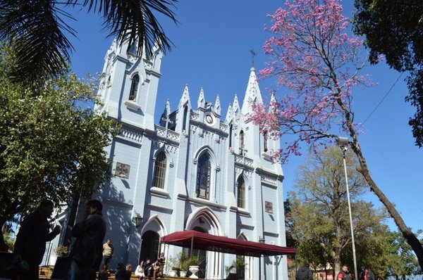 Varios horarios para la bendición de Palmas | Paraguay en Noticias