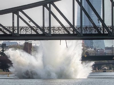 Detonan una bomba de la Segunda Guerra Mundial en Alemania