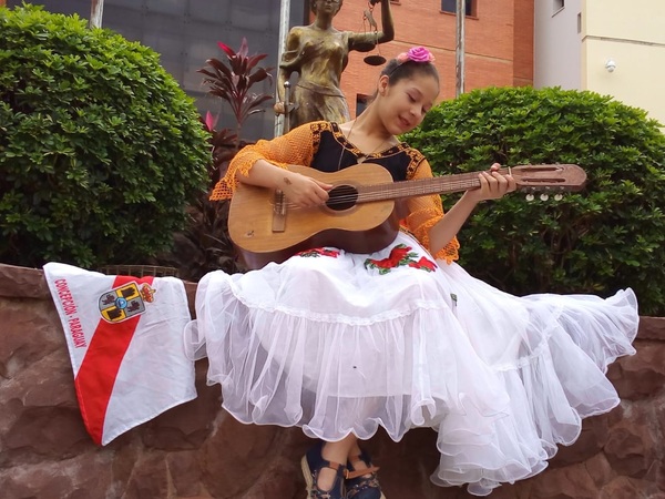 Talentosa cantante concepcionera grabará su primer disco con temas folclórico del país - ADN Paraguayo