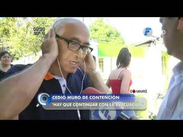 Cedió muro de contención: Estiman 200 familias afectadas