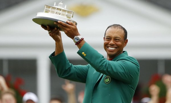 Épico triunfo de Tiger Woods en Augusta - Deportes - ABC Color