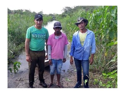 "Me salvé abrazando un árbol durante dos días"