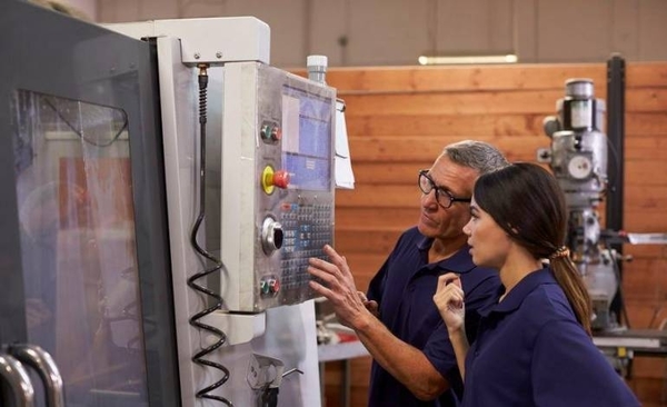 Nuevas oportunidades para jóvenes a través del contrato de aprendizaje | Paraguay en Noticias 