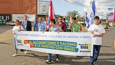 Realizaron caminata en memoria de caídos en Holocausto judío