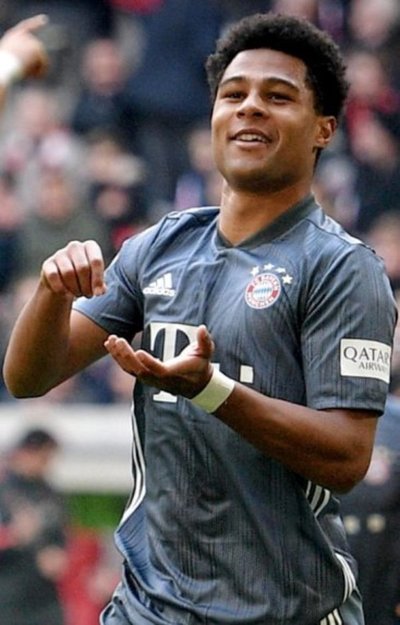 Bayern golea y sigue líder - Edicion Impresa - ABC Color