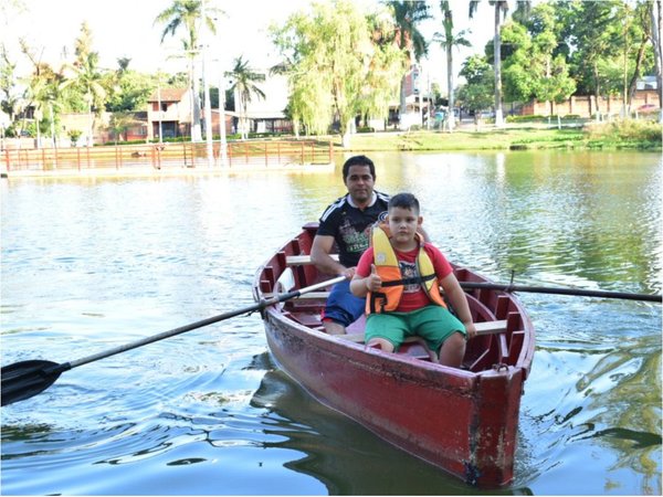 Habilitan paseo en canoa en el Parque Manuel Ortiz Guerrero