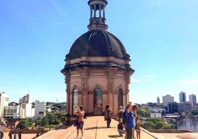 HOY / Visita a las siete iglesias jalona el Viernes Santo