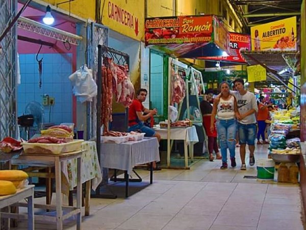 Feria Municipal con productos frescos para Semana Santa